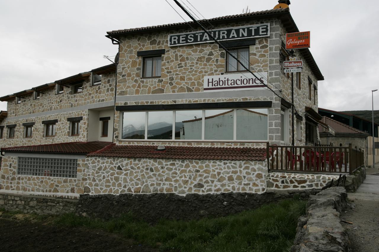 Hotel Galayos Hoyos del Espino Ngoại thất bức ảnh