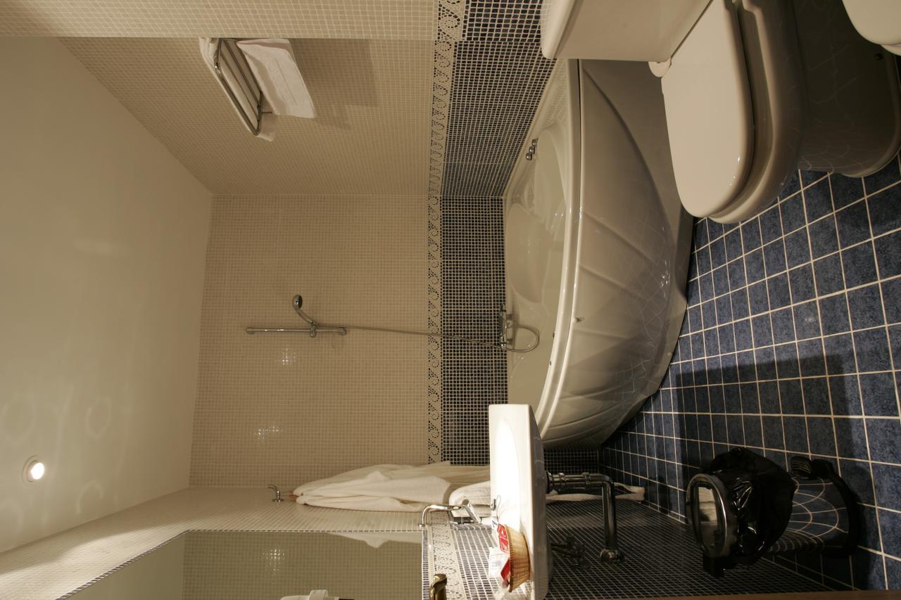 Hotel Galayos Hoyos del Espino Ngoại thất bức ảnh